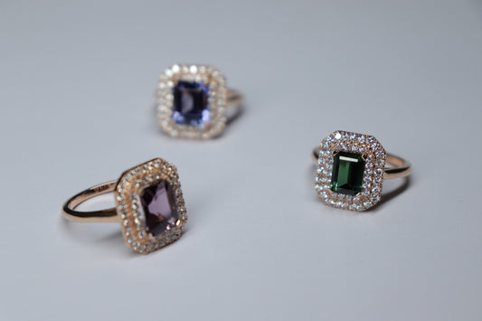 Tansanit-Ring mit doppeltem Halo